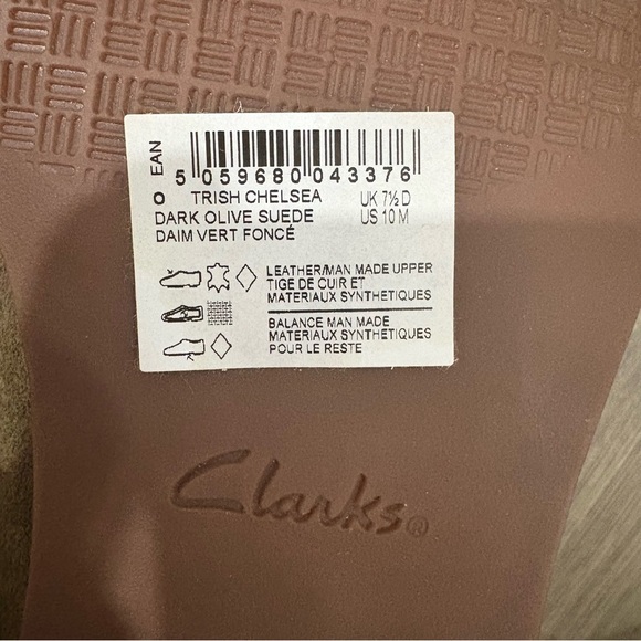 Clarks Women’s Sz 10 Trish Chelsea Dark Olive Suede Boots Ultimate Comfort NEW - Picture 2 of 9